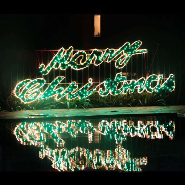 5.5M Merry Christmas Motif Light – 278 LED Rope Sign