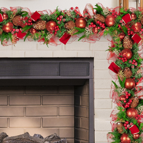 1M Pre-Decorated Christmas Garland – Baubles Berries Pine Cones Ribbon