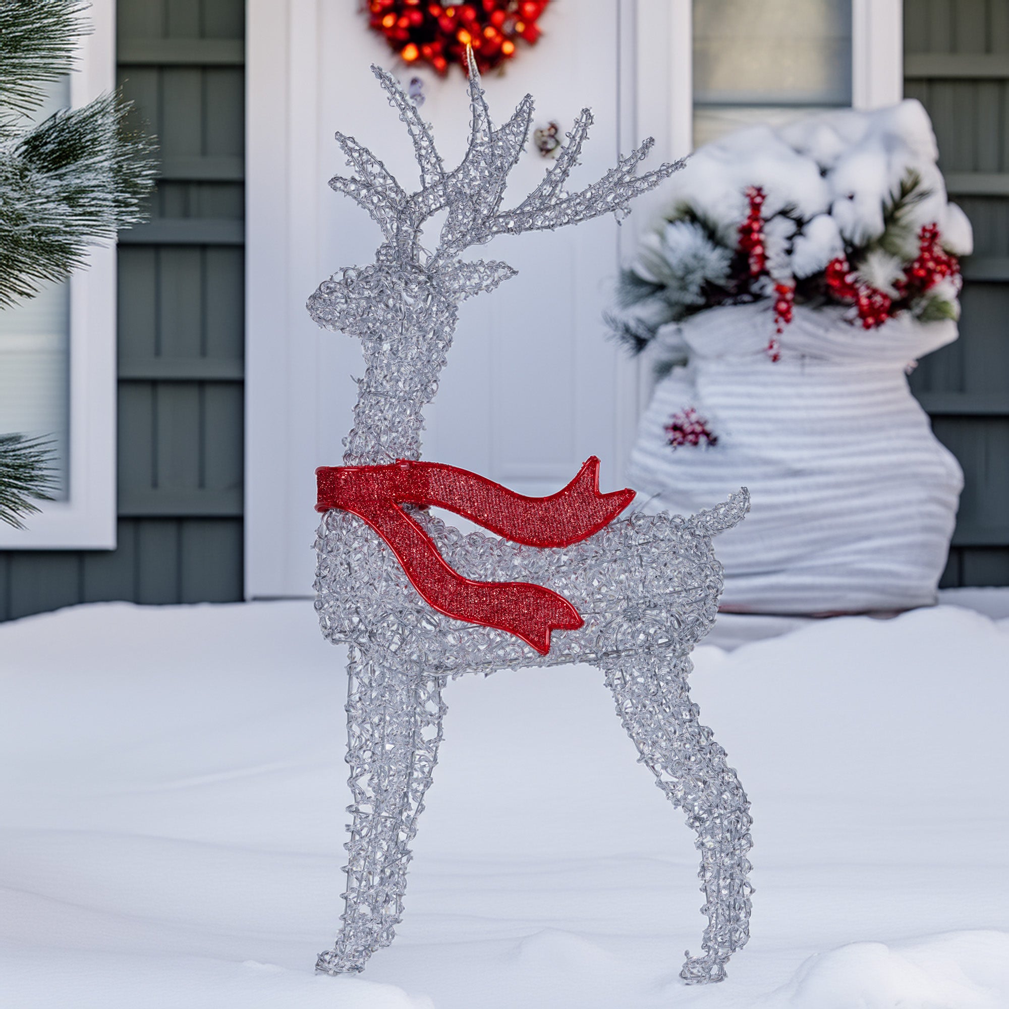 150cm LED Reindeer Christmas Decoration – 220 Warm White Lights