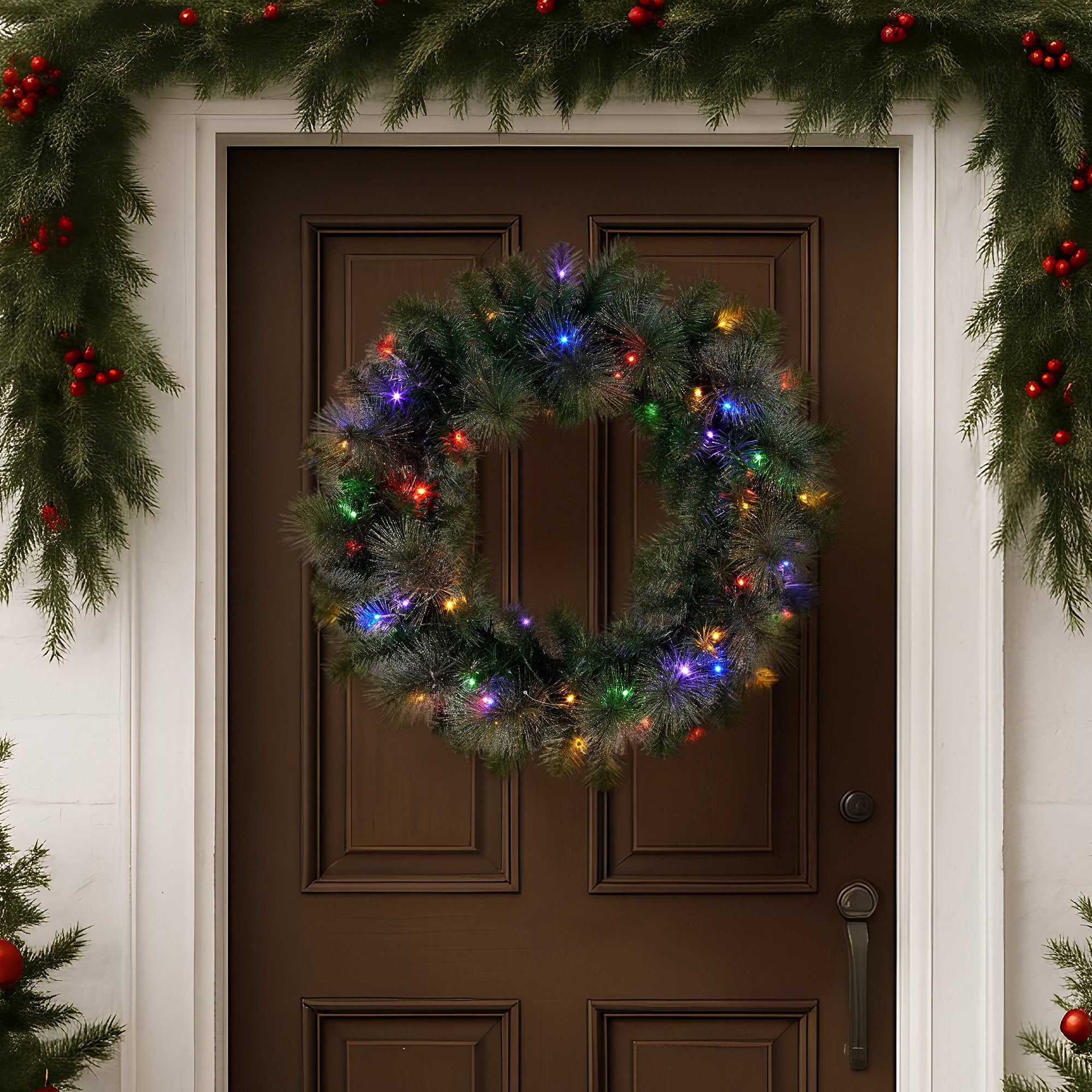 61cm Pre-Lit Christmas Wreath – Gold Pine, 50 LED Multi Function