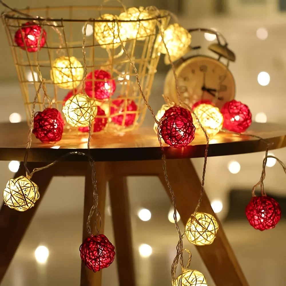 5M Red & White Rattan Ball Christmas Lights – 50 Warm White LEDs