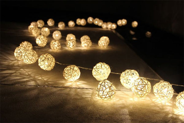 3M Cream White Rattan Ball String Lights with 20 LED Lights