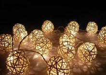 3M Cream White Rattan Ball Christmas Lights – 20 Warm White LEDs