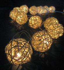 3M Cream White Rattan Ball Christmas Lights – 20 Warm White LEDs
