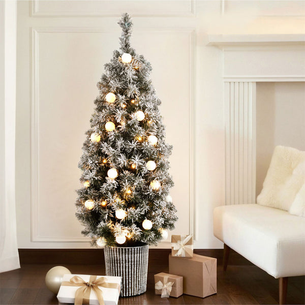 4FT Potted Christmas Tree – 260 Tips, 80 Warm White LED Lights