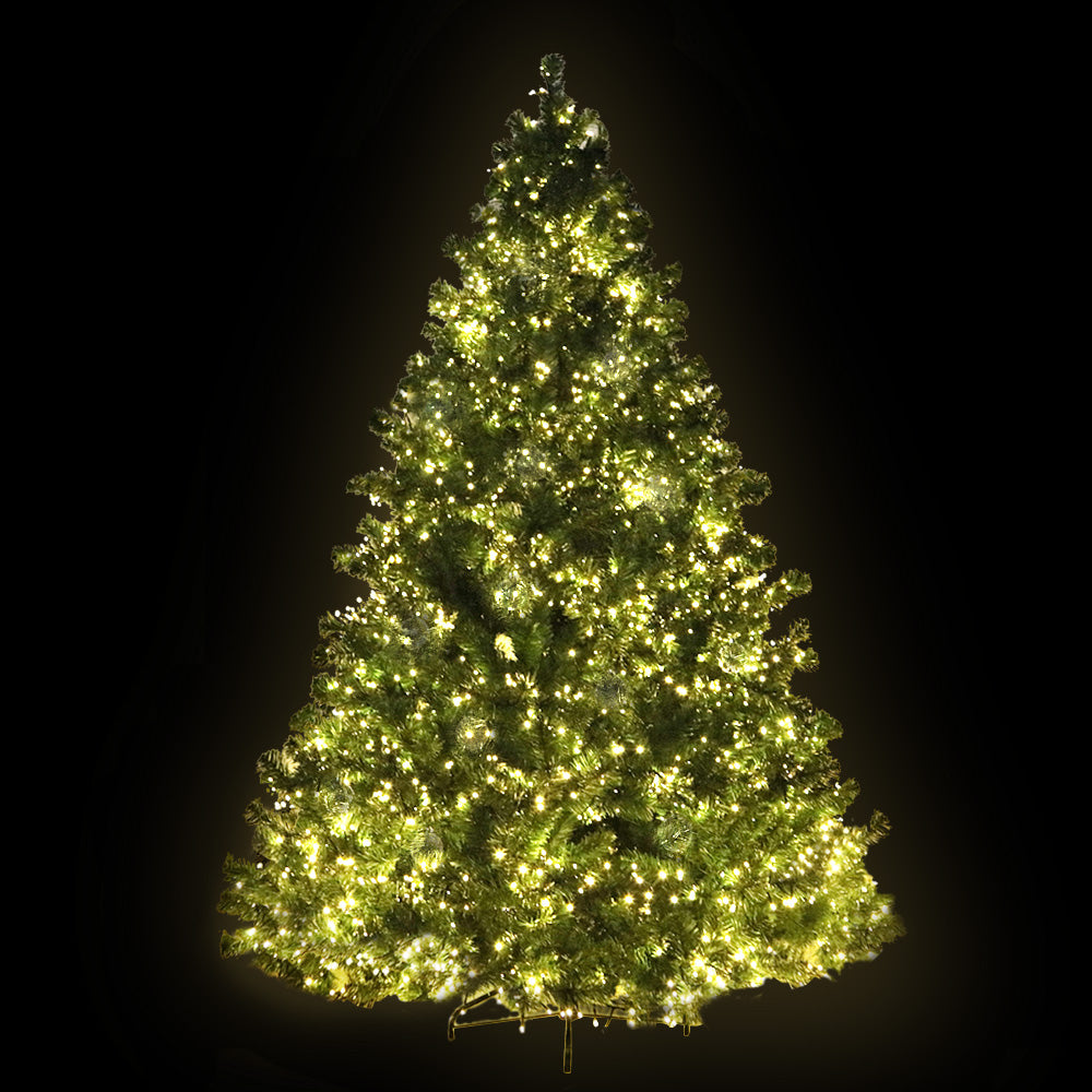 7FT Pre-Lit Spruce Christmas Tree with 3000 Warm White LEDs