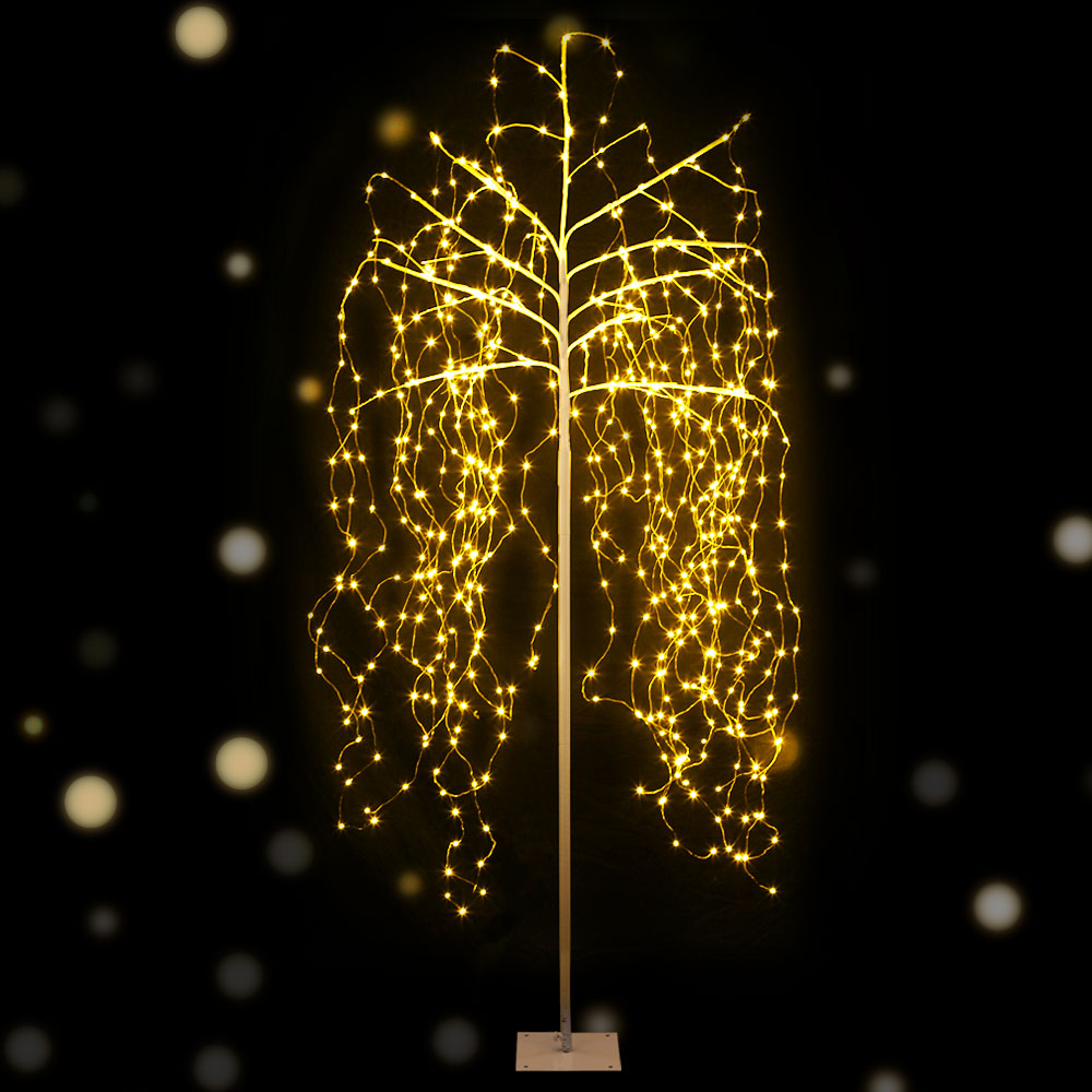 7FT Solar Christmas Tree – 600 Tips, 600 Warm White LED Lights