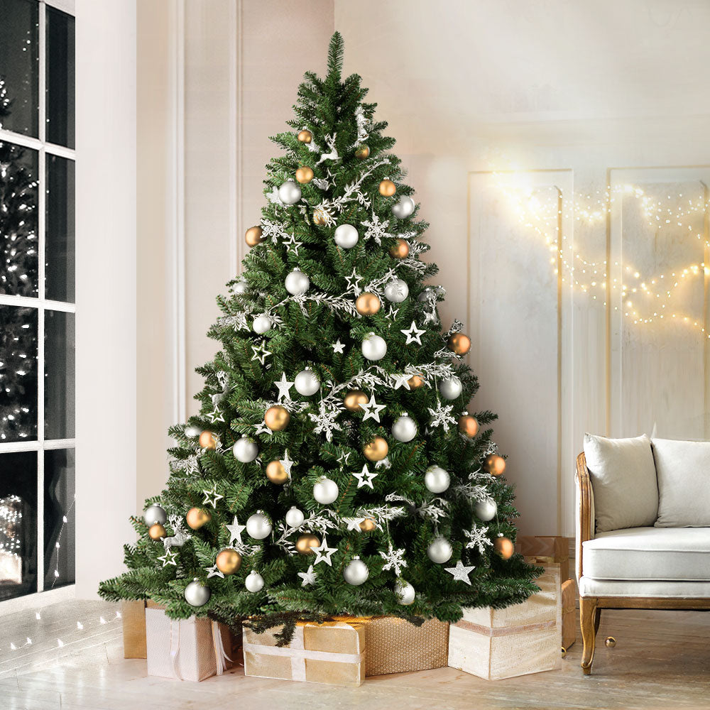 9FT Green Fir Christmas Tree with 1590 Tips