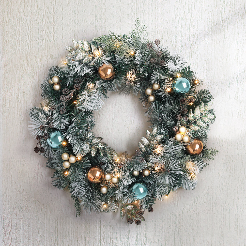 60CM Pre-Lit Snow-Frosted Christmas Wreath – 40 Warm White LEDs, Pine Cones & Baubles